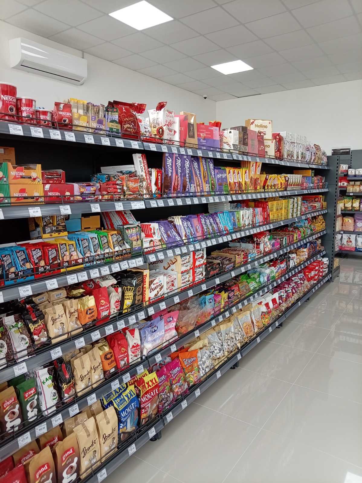 Nicoll-Market8-11