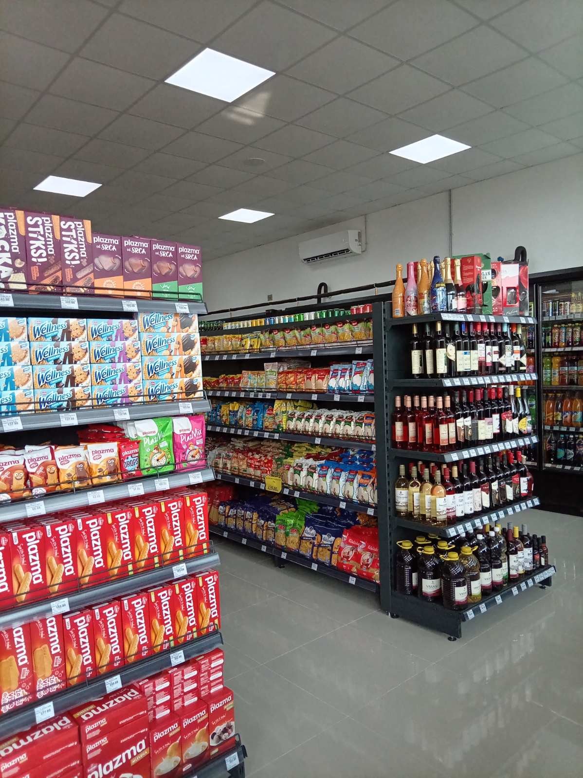 Nicoll-Market8-16